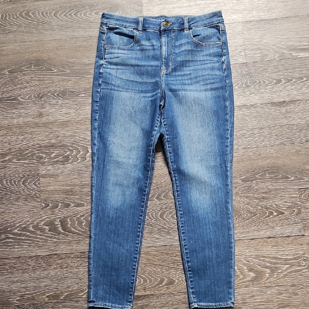 American Eagle Outfitters Women's Skinny Mid-Blue Jeans